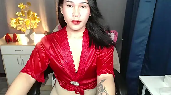 Snapshot of Ur_Fantastic_Lina chatting on 1, 2, 2025 Ur Fantastic Lina online show from 1, 2, 2025