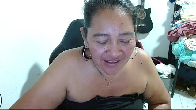 katia mature online show from 19, 4, 2026