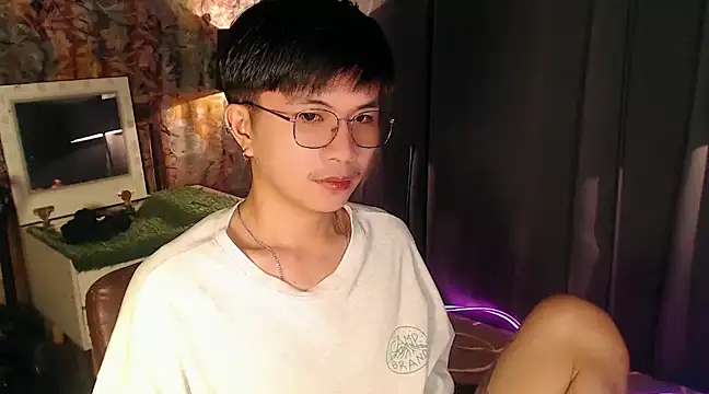 Sexy Handsome Drex online show from 12, 2, 2025