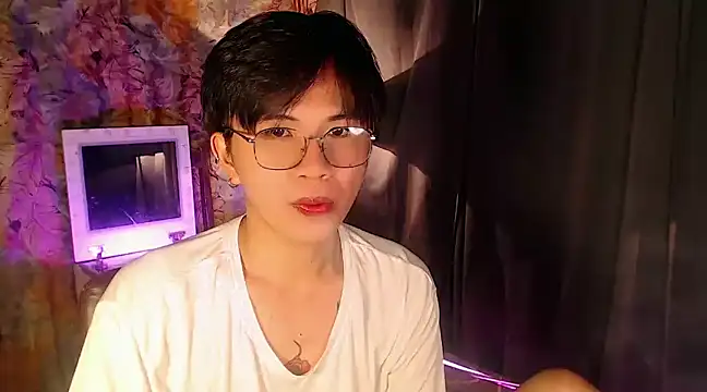 Sexy Handsome Drex online show from 28, 1, 2025