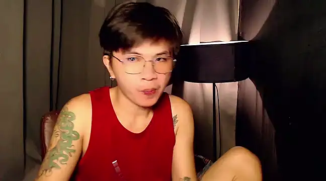 Sexy Handsome Drex online show from 10, 3, 2025