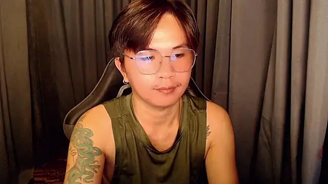 Sexy Handsome Drex online show from 12, 10, 2025