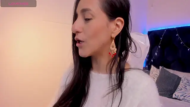 Snapshot of lauren_fit chatting on 15, 3, 2025 lauren fit online show from 15, 3, 2025
