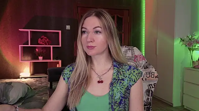 Hello Lisha online show from 21, 11, 2025