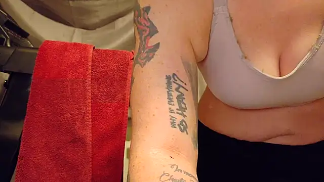 wetgerman 2 online show from 19, 12, 2025