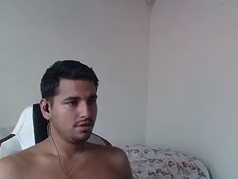 kylian 07 online show from 4, 3, 2026