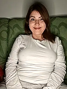 mady gigi online show from 17, 3, 2025