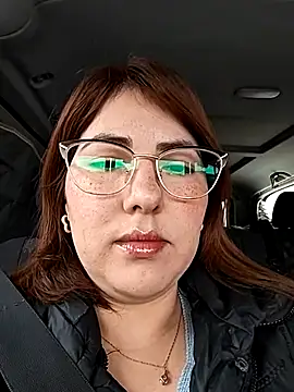 mady gigi online show from 2, 3, 2025