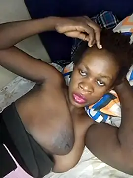 Snapshot of africanpussy22 chatting on 7, 7, 2026 africanpussy22 online show from 7, 7, 2026