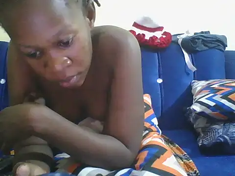 Snapshot of africanpussy22 chatting on 24, 10, 2025 africanpussy22 online show from 24, 10, 2025