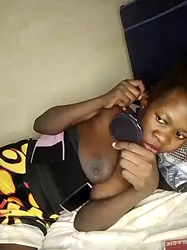 Snapshot of africanpussy22 chatting on 10, 7, 2026 africanpussy22 online show from 10, 7, 2026
