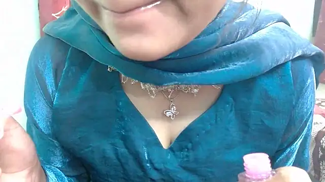 sweet-alia online show from 7, 4, 2026