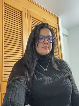 SWEETLILY18 online show from 8, 9, 2025