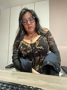 SWEETLILY18 online show from 15, 3, 2025