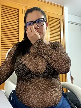 SWEETLILY18 online show from 23, 10, 2025