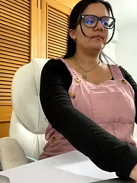 SWEETLILY18 online show from 11, 9, 2025
