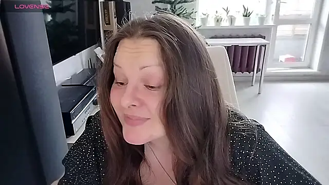Marla Singerrr online show from 17, 5, 2026