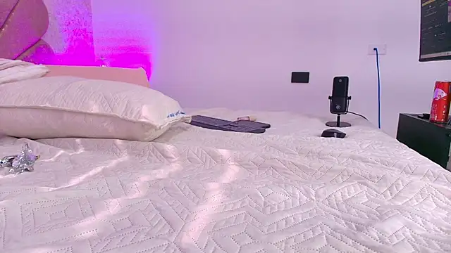 Snapshot of leon_gaby chatting on 20, 11, 2025 leon gaby online show from 20, 11, 2025