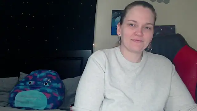 Snapshot of ToxicLilly chatting on 22, 1, 2025 ToxicLilly online show from 22, 1, 2025
