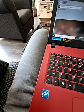 toppiefloppi online show from 19, 2, 2025
