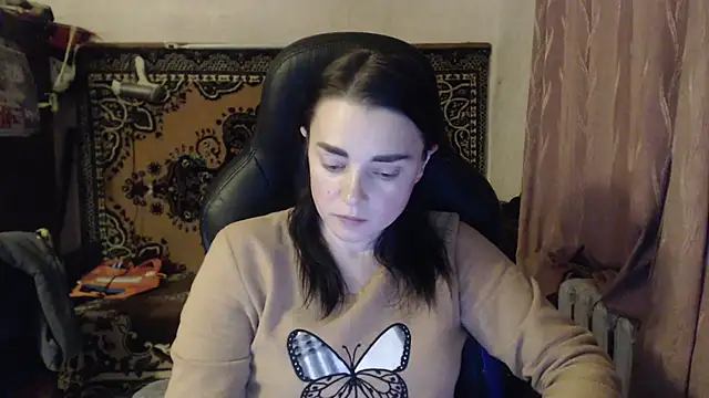 Snapshot of AlisaLaDiva chatting on 8, 12, 2024 AlisaLaDiva online show from 8, 12, 2024