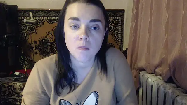 Snapshot of AlisaLaDiva chatting on 2, 2, 2025 AlisaLaDiva online show from 2, 2, 2025