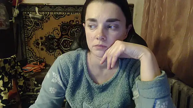 Snapshot of AlisaLaDiva chatting on 5, 12, 2024 AlisaLaDiva online show from 5, 12, 2024