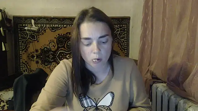 Snapshot of AlisaLaDiva chatting on 7, 10, 2025 AlisaLaDiva online show from 7, 10, 2025