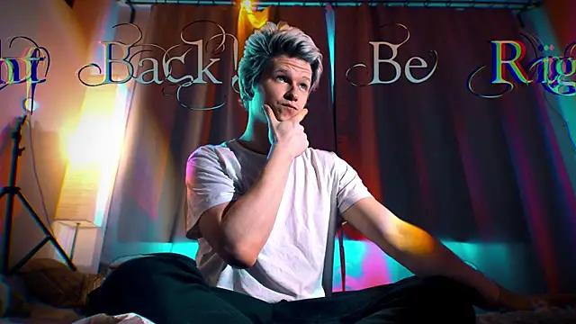 Breston Sweet online show from 13, 2, 2026