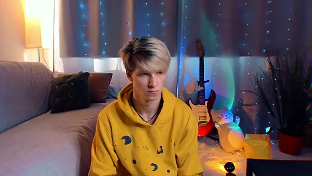 Breston Sweet online show from 24, 3, 2026