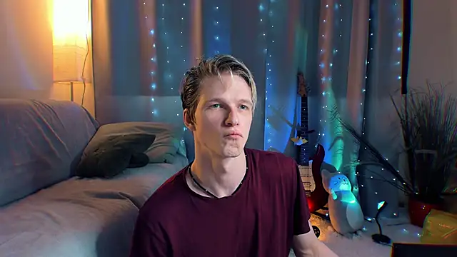 Breston Sweet online show from 5, 4, 2026