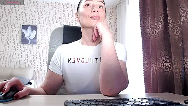 BelovedLady online show from 15, 4, 2026