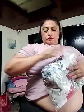 Keyla01  online show from 8, 4, 2026