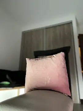 martiiaciar online show from 28, 10, 2025