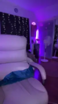 sage love online show from 22, 4, 2026