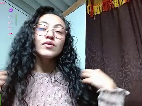 Olivia Bright online show from 30, 6, 2026