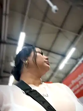 Snapshot of ValeryGrey chatting on 16, 10, 2025 ValeryGrey online show from 16, 10, 2025