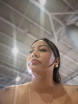 Snapshot of ValeryGrey chatting on 12, 11, 2025 ValeryGrey online show from 12, 11, 2025