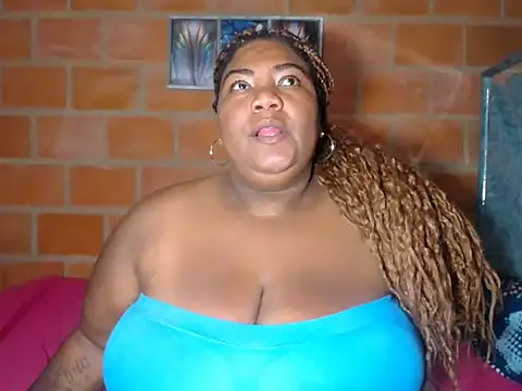 bustyboobsxxll online show from 7, 2, 2026