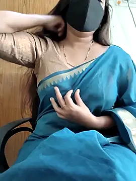 Snapshot of yoursana- chatting on 19, 10, 2025 yoursana- online show from 19, 10, 2025