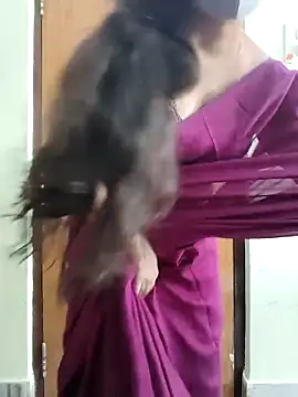 Snapshot of yoursana- chatting on 19, 11, 2025 yoursana- online show from 19, 11, 2025