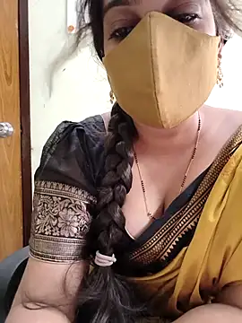 Snapshot of yoursana- chatting on 3, 11, 2025 yoursana- online show from 3, 11, 2025