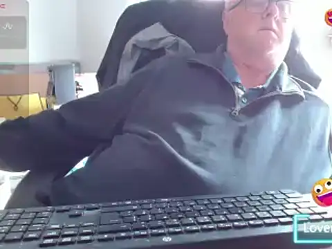 Snapshot of bigbadjon69 chatting on 3, 6, 2026 bigbadjon69 online show from 3, 6, 2026