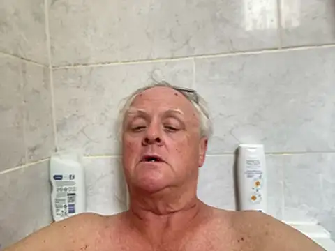 Snapshot of bigbadjon69 chatting on 18, 7, 2026 bigbadjon69 online show from 18, 7, 2026