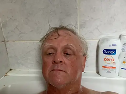 Snapshot of bigbadjon69 chatting on 21, 7, 2026 bigbadjon69 online show from 21, 7, 2026