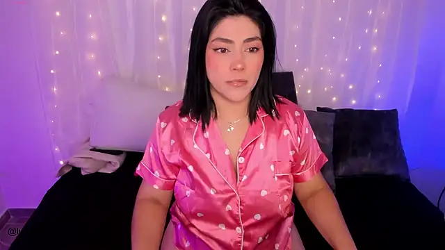 lucy26  online show from 23, 10, 2025