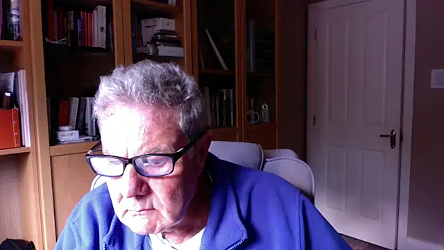 Snapshot of Oldpistolpete chatting on 13, 5, 2026 Oldpistolpete online show from 13, 5, 2026