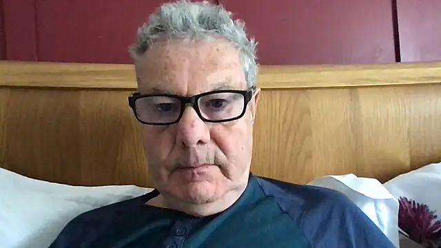 Snapshot of Oldpistolpete chatting on 5, 5, 2026 Oldpistolpete online show from 5, 5, 2026