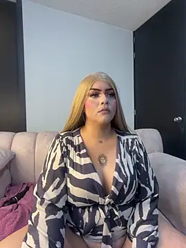 sweet dalila online show from 14, 4, 2026