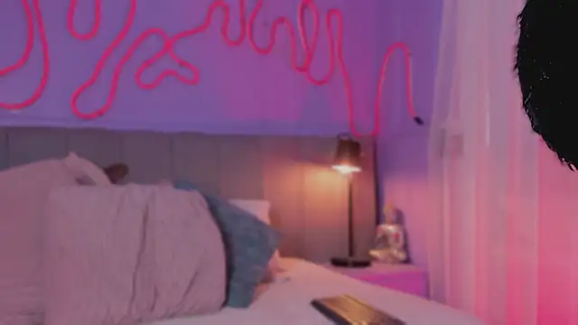 Sofly s online show from 22, 10, 2025